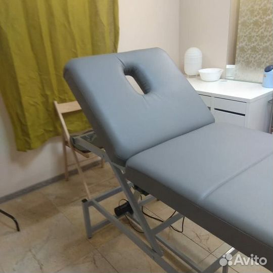 Массажный стол с электроприводом