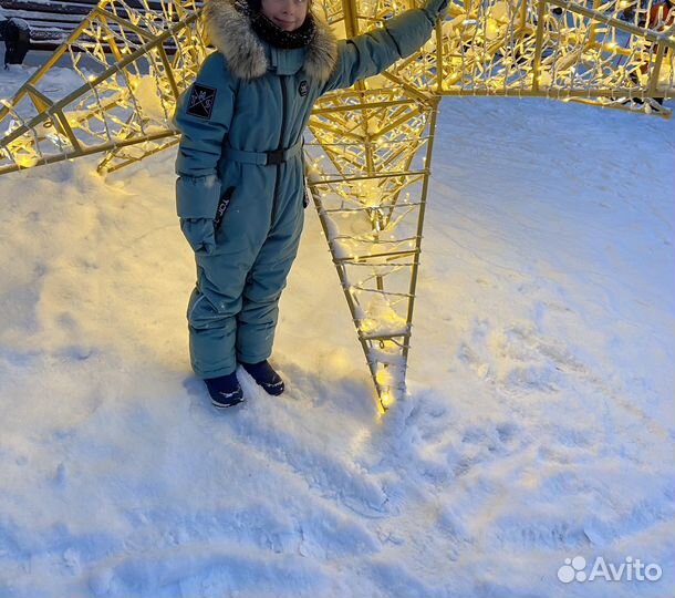 Зимний комбинезон для девочки