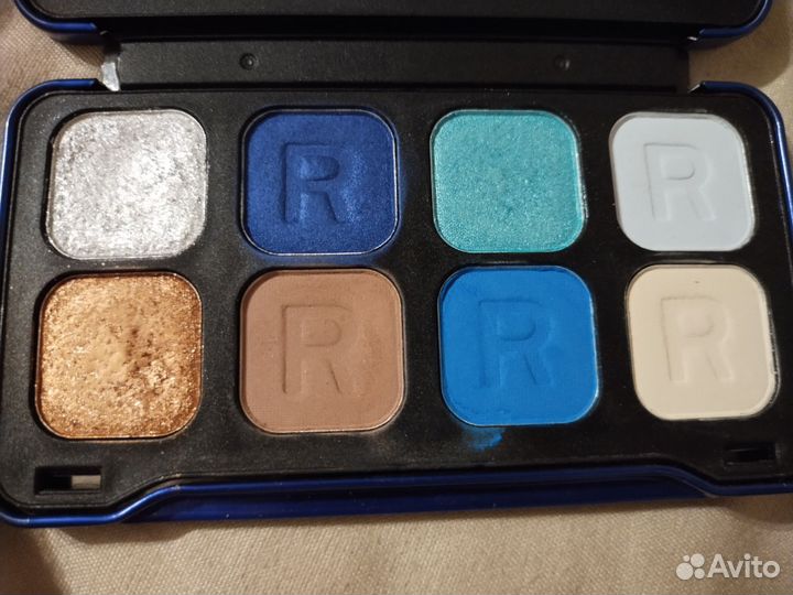 Палетки теней для век