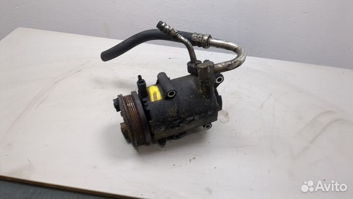 Компрессор кондиционера Ford Focus 2