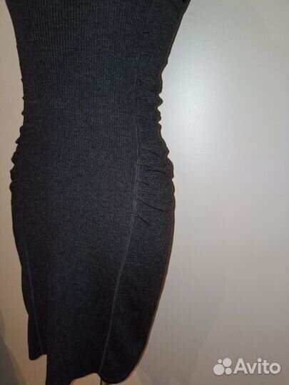 Платье Calvin Klein s-m шерсть женское