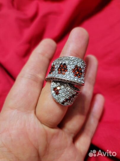 Серебряное кольцо женское 19