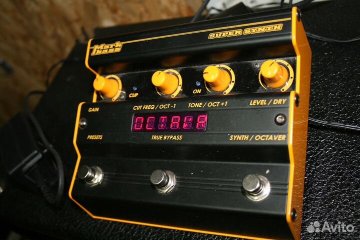 Басовый Синтезатор markbass