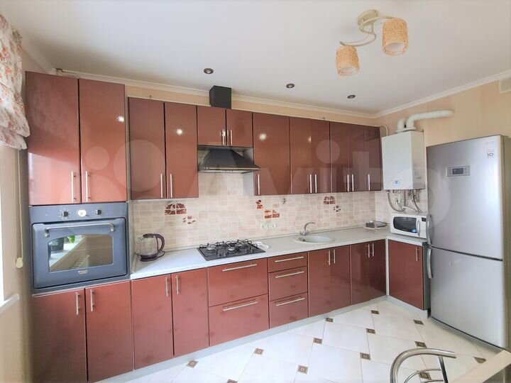 3-к. квартира, 92,5 м², 2/9 эт.