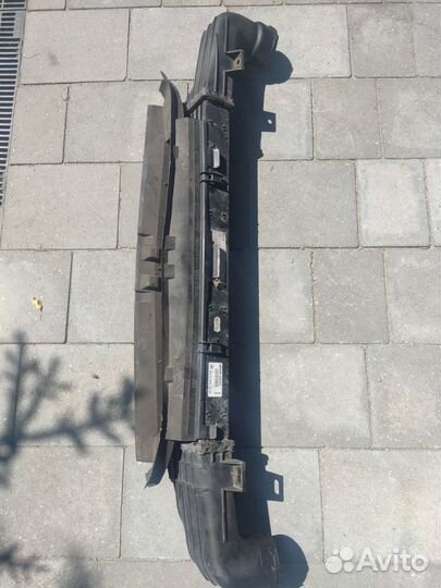 Радиатор интеркулера мерседес 210 01г 2,7CDI