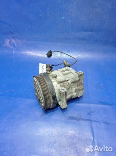 Компрессор кондиционера Mitsubishi Pajero Io H67W