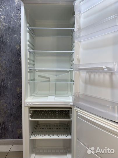 Холодильник б,у