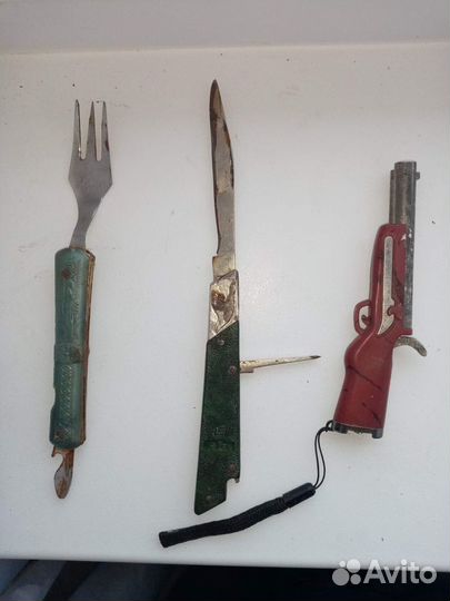 Значки-зажигалки-ножи-медаль