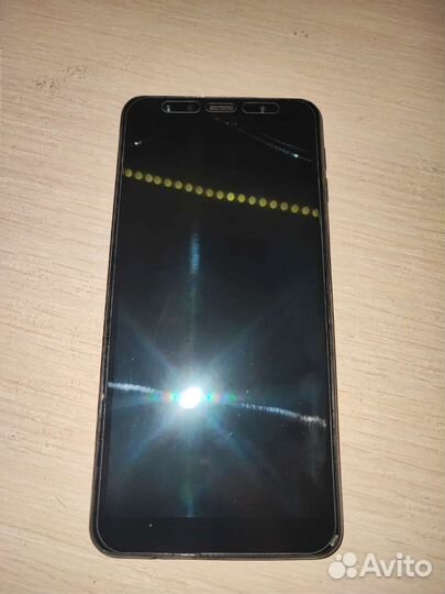 Samsung Galaxy A7 (2018), 4/64 ГБ