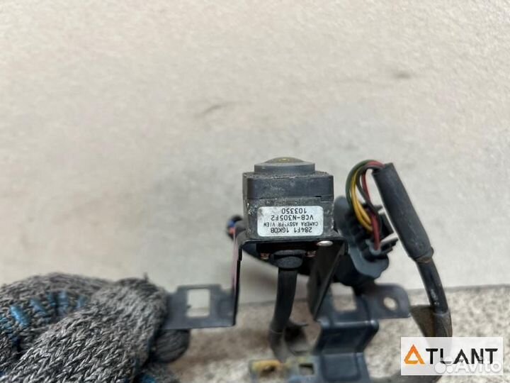 Камера переднего вида nissan serena