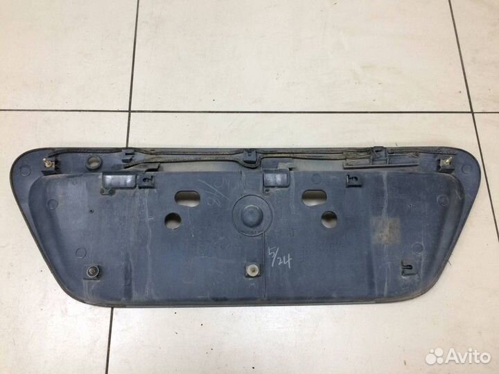 Накладка крышки багажника Mitsubishi Lancer