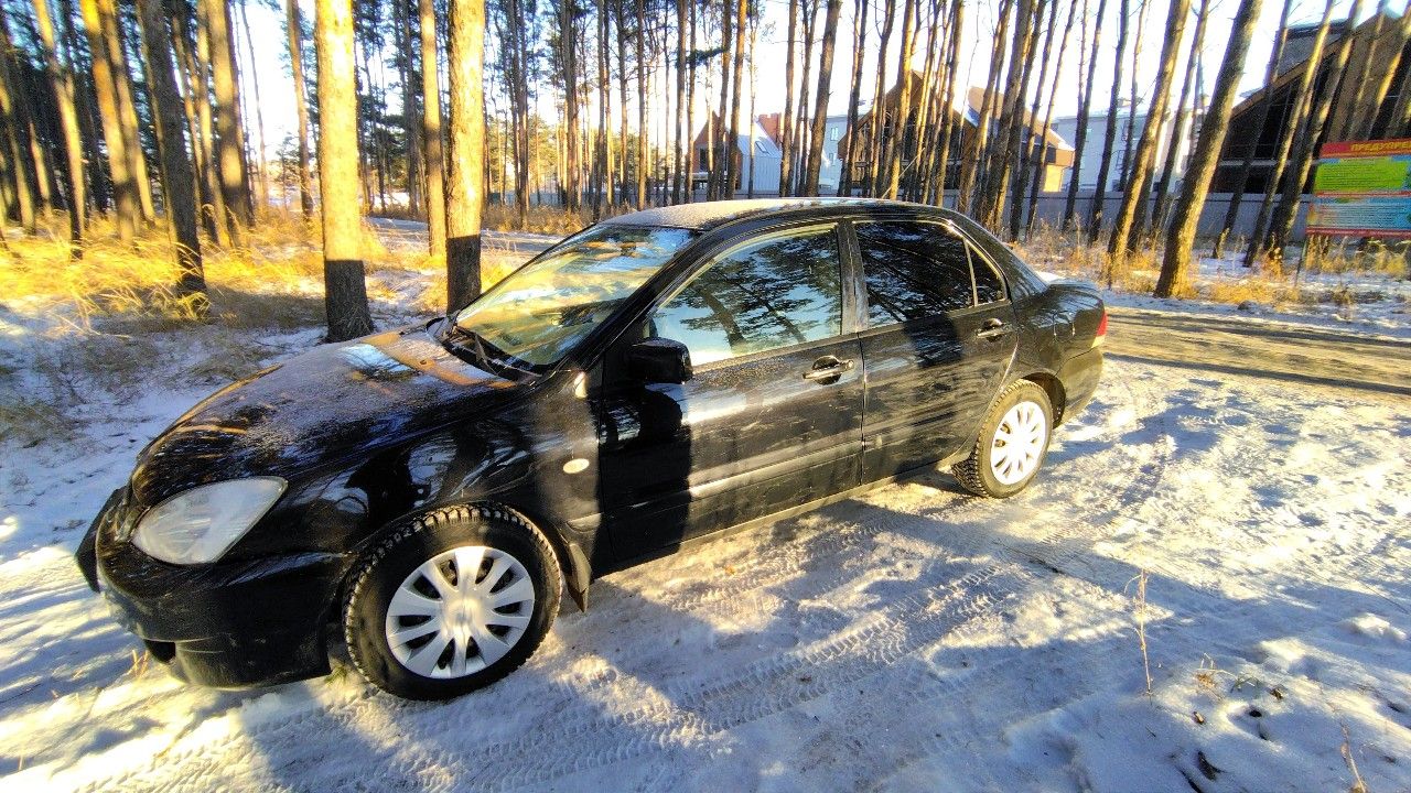 Mitsubishi Lancer: фото владельца