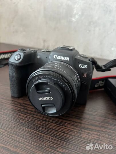 Камера Canon EOS RP Body