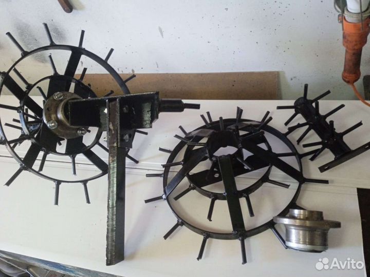 Ежи окучник на ступицах для картофеля