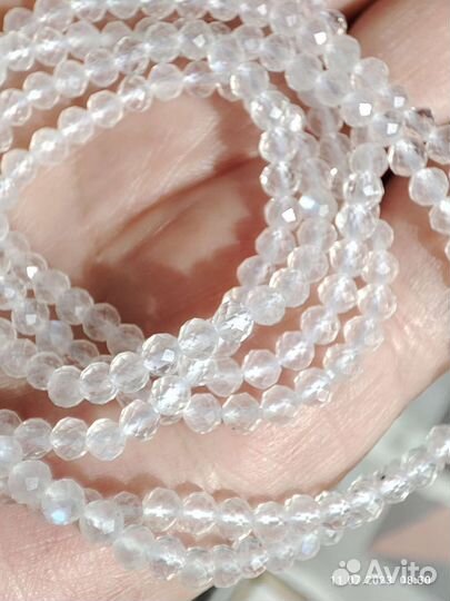 Натуральный лунный камень в микроогранке