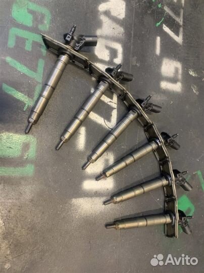 Форсунка топливная #: 1934 Volkswagen Touareg 200