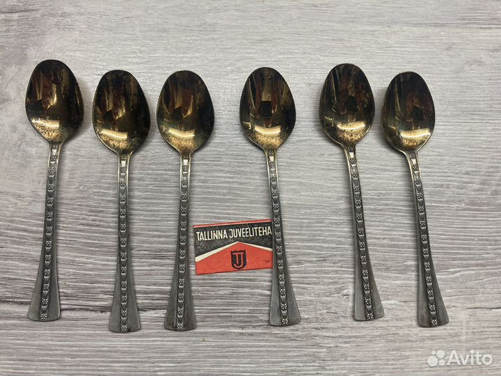 Набор серебряных чайных ложек