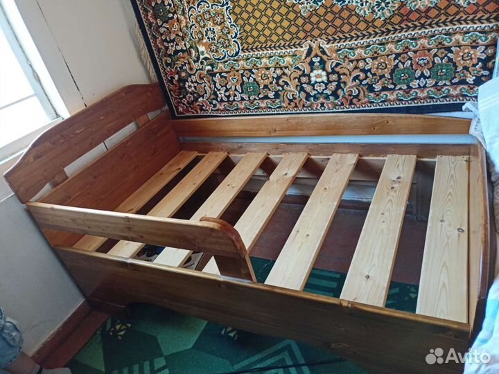 Детская кровать 90х150