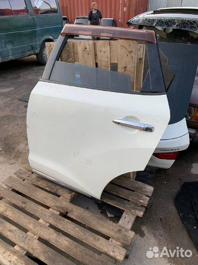 Дверь задняя левая Nissan Murano Z51