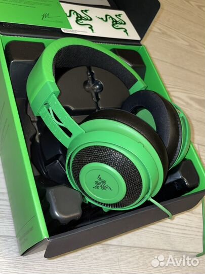 Проводная гарнитура Razer Kraken зеленый