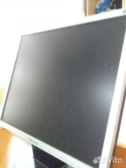 Монитор для компьютера