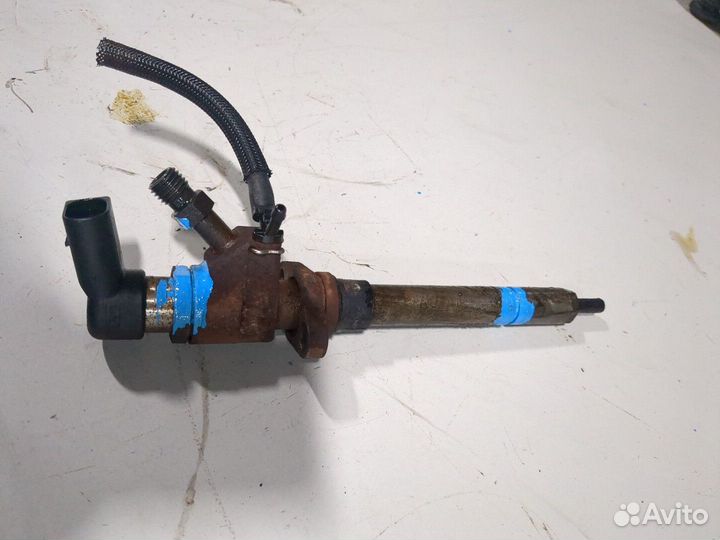 Форсунка топливная Ford Focus 2