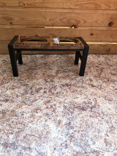 Подставка под миски