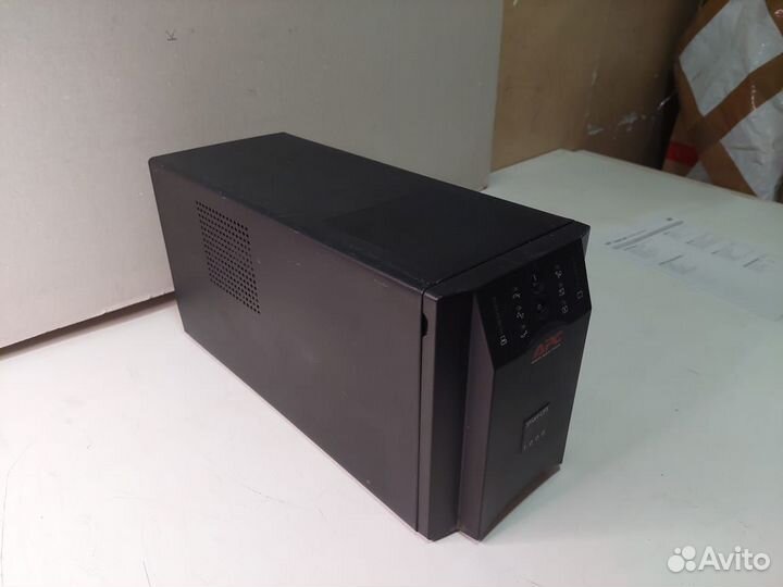 APC SMART UPS 1000 (рабочий, без батарей)