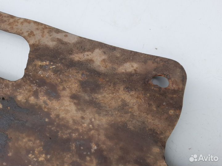 Защита двигателя Volkswagen Passat B3