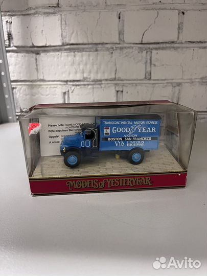 Коллекционные модели автомобилей Матчбокс