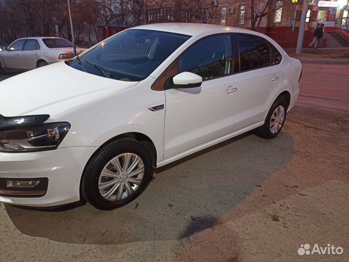 Volkswagen Polo 1.6 AT, 2016, 260 000 км