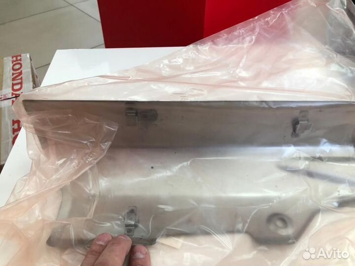 Honda CRF1100 2020-21 крышка глушителя