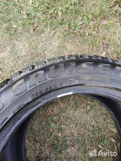 Bridgestone Ice Cruiser 7000 235/55 R18 и 235/55 R18 107