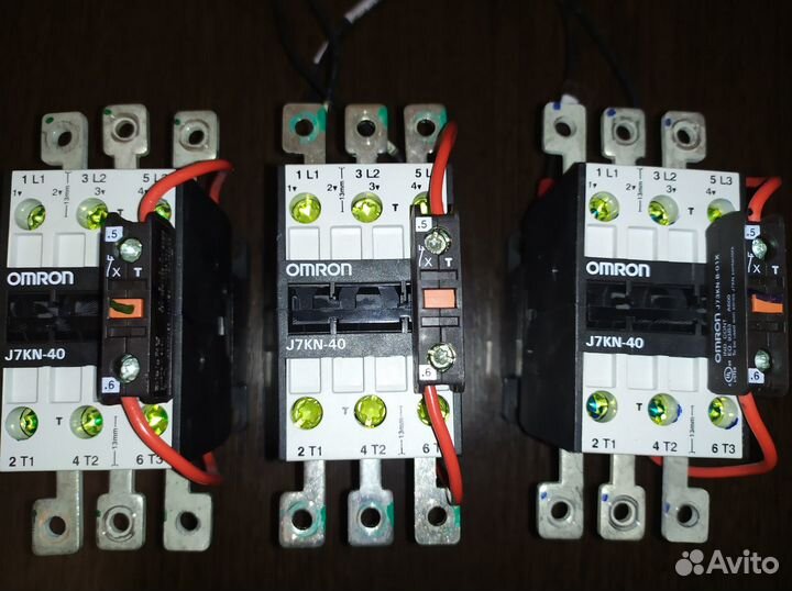 Omron J7KN-40 24D 3-Pole 18.5KW 24VDC Contactor