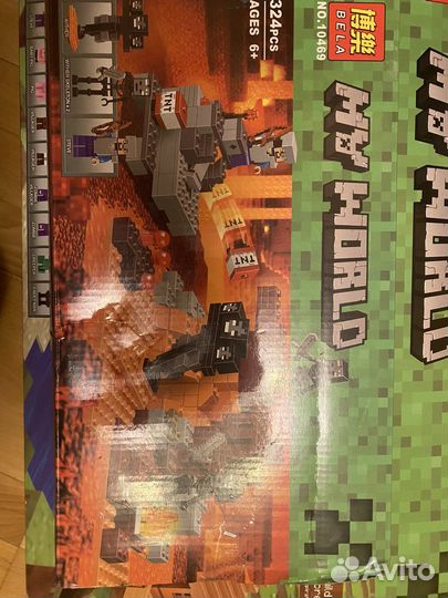 Очень много конструктора Лего и аналоги, майнкрафт