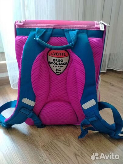 Ранец для девочки (портфель)