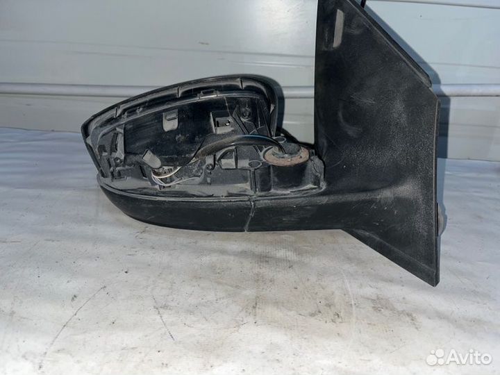 Зеркало правое Ford Focus 2008