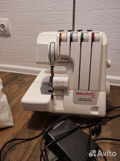 Оверлок merrylock 005