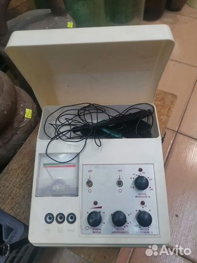 Электростимулятор хэс - 1 старинный