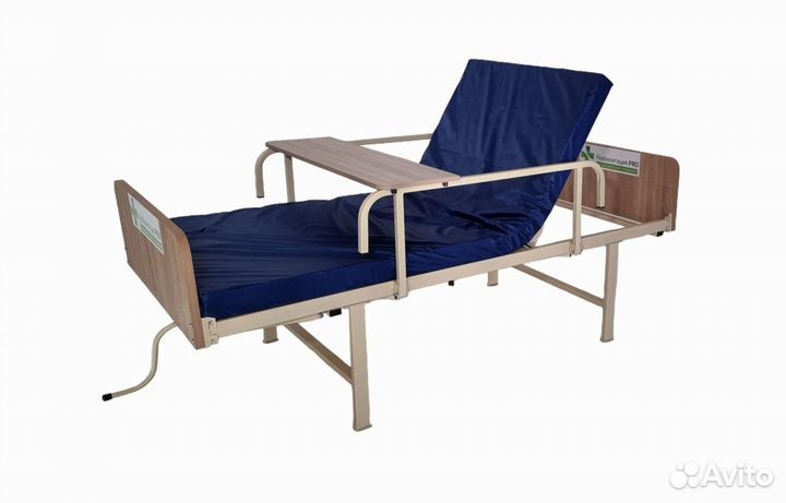 Медицинская кровать функциональная