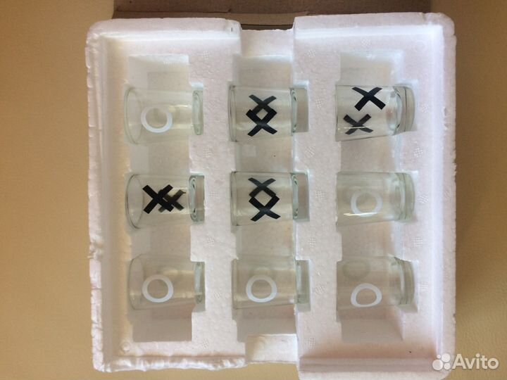 Крестики-нолики-стопки