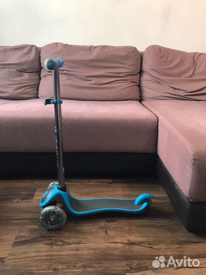 Трехколёсный самокат globber Primo Foldable Lights