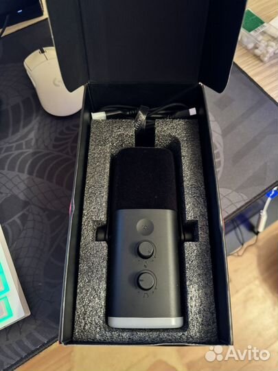 Микрофон Fifine AM8 (Новый)