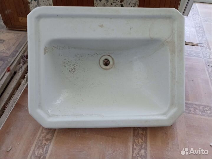 Раковина в ванную