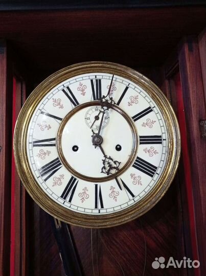 Часы настенные