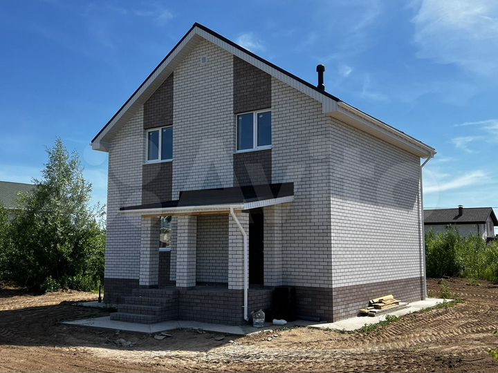Коттедж 165 м² на участке 7,8 сот.