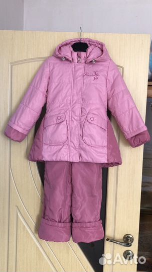 Демисезонный костюм для девочки 104 110
