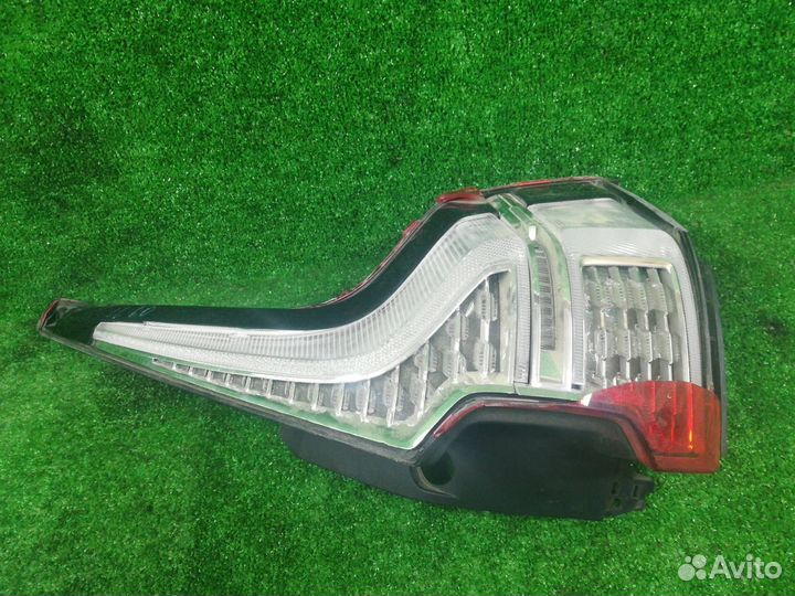 Фонарь задний правый Volvo XC60 2 31420432
