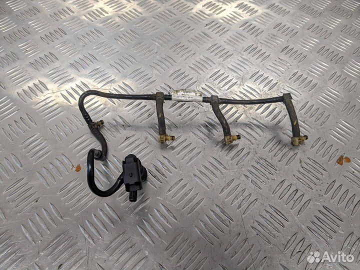 Трубка обратки форсунок Renault Megane 2