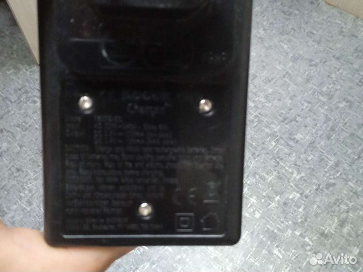 Зарядное устройство с аккумуляторами